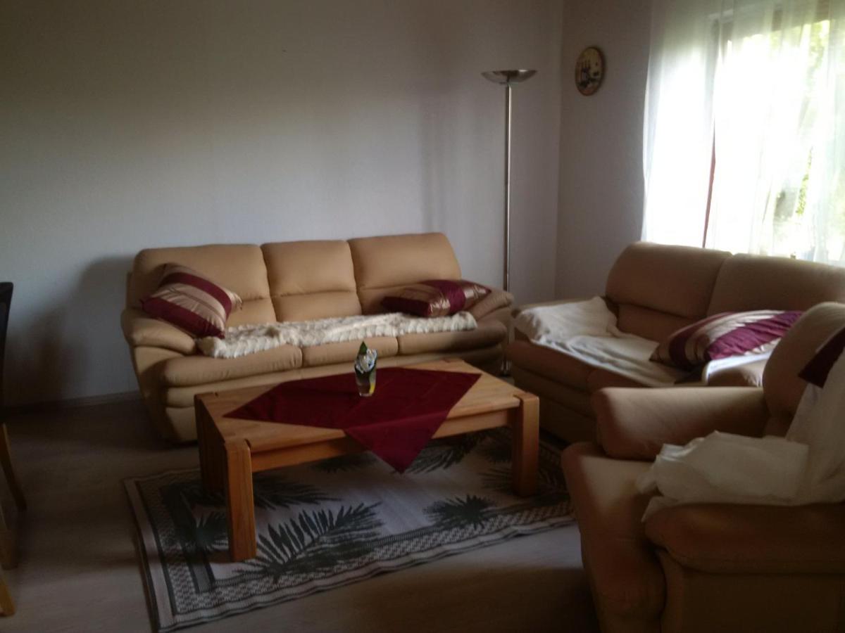 Haus Bergrose Apartment Busenborn Екстериор снимка